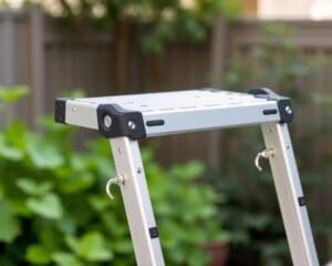 Opvouwbare trapladders met veiligheidshaken