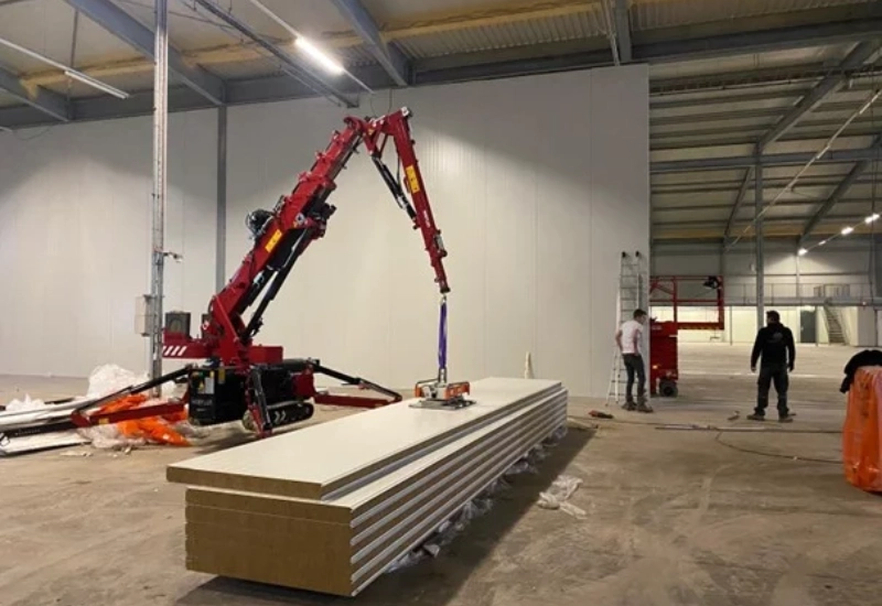 Hoeflon huren via hoeflonhuren.com voor elektrisch en emissievrij hijswerk